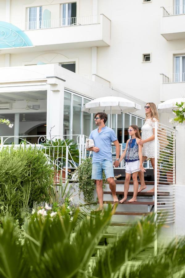 Luxor Beach Boutique Hotel Cattolica Ngoại thất bức ảnh