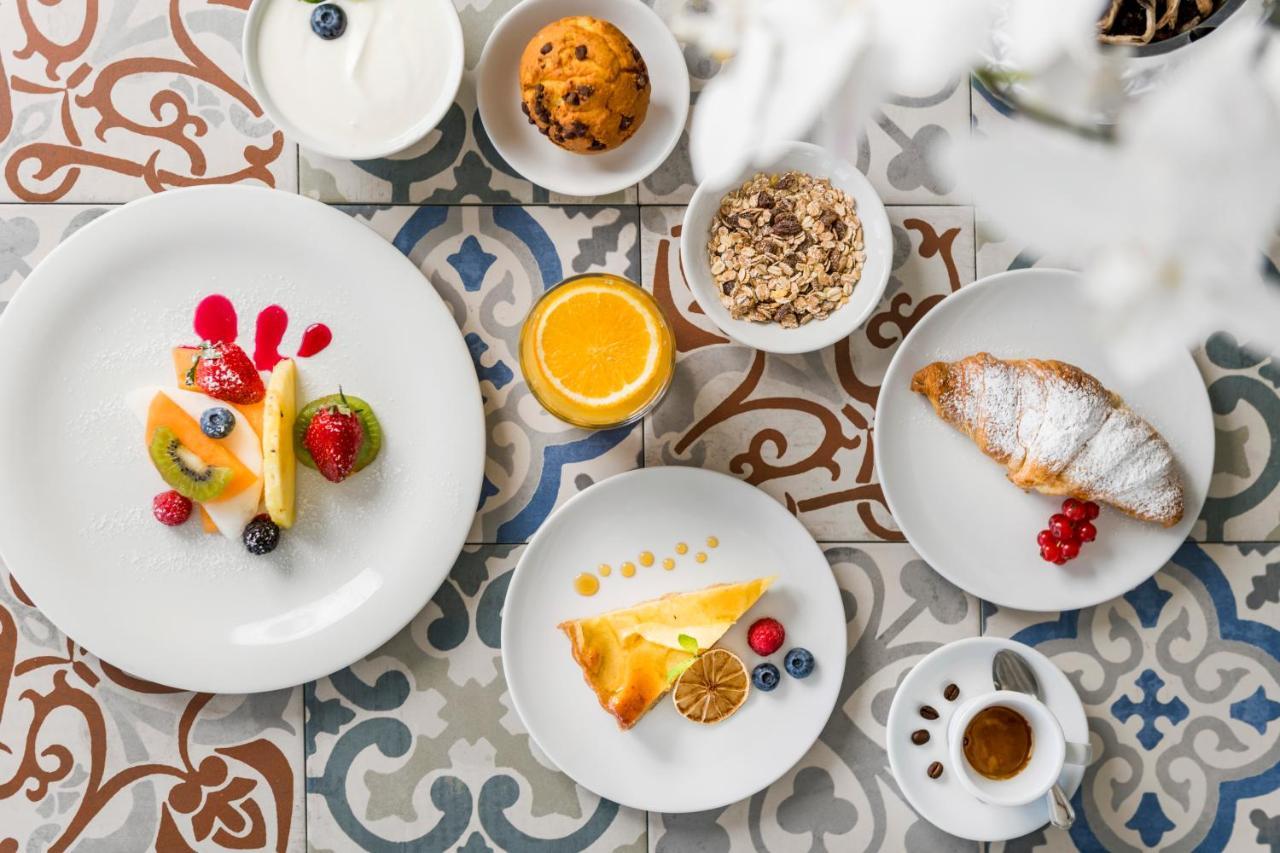 Luxor Beach Boutique Hotel Cattolica Ngoại thất bức ảnh