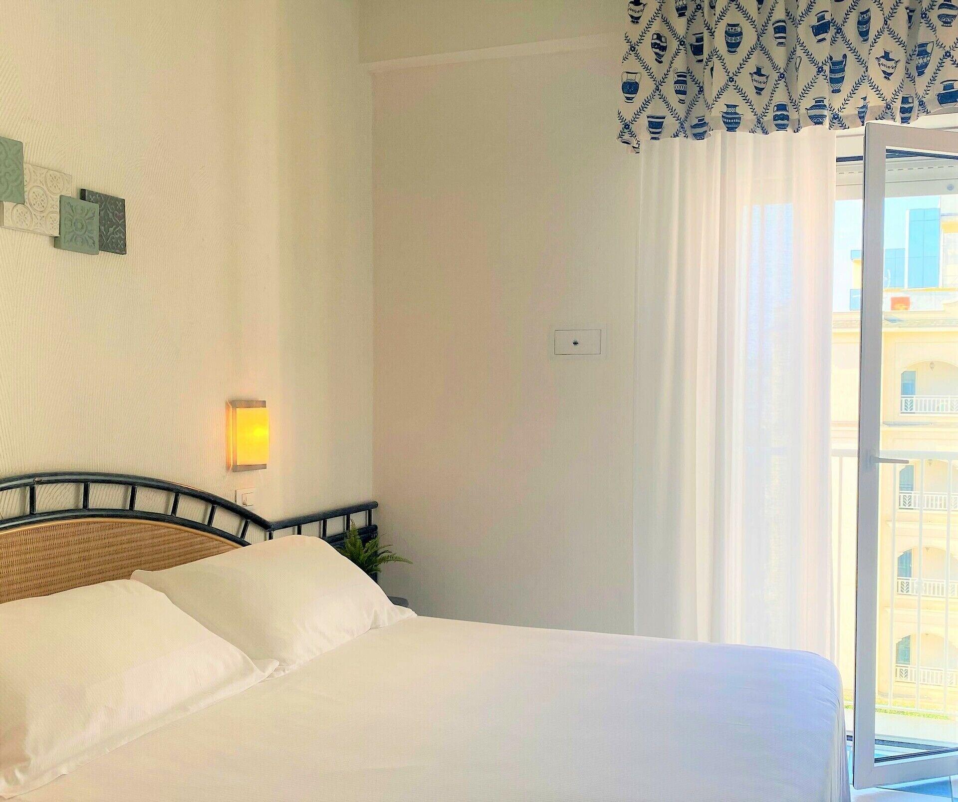 Luxor Beach Boutique Hotel Cattolica Ngoại thất bức ảnh