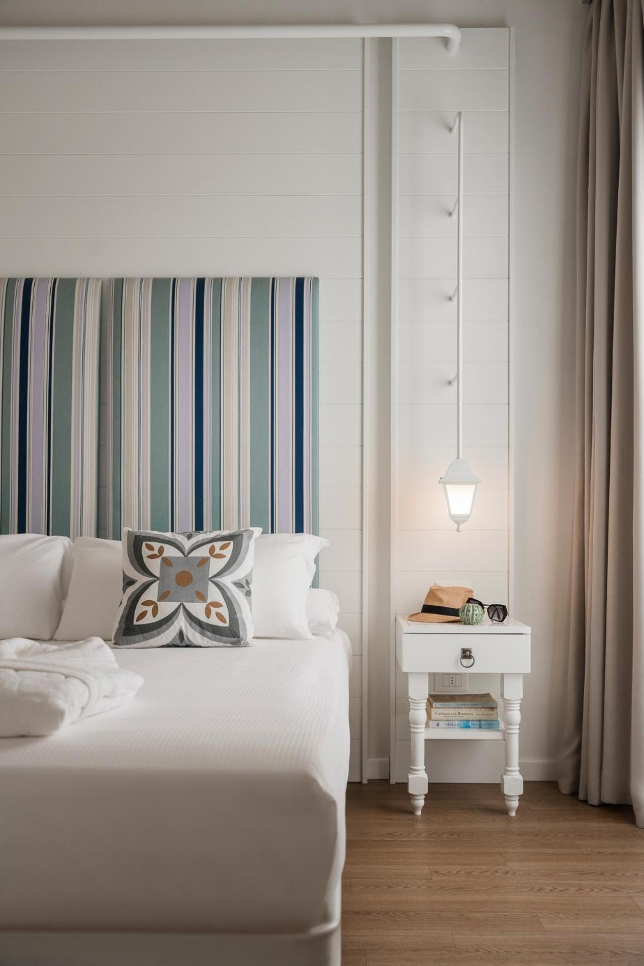 Luxor Beach Boutique Hotel Cattolica Ngoại thất bức ảnh